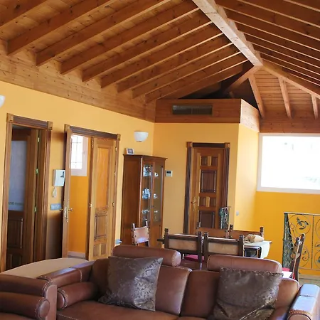 Villa Vista Lara *