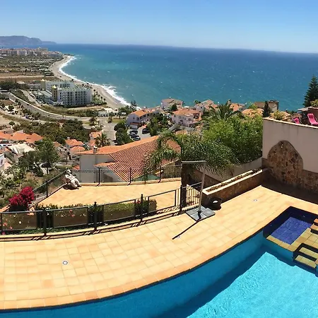 Vista Lara Villa